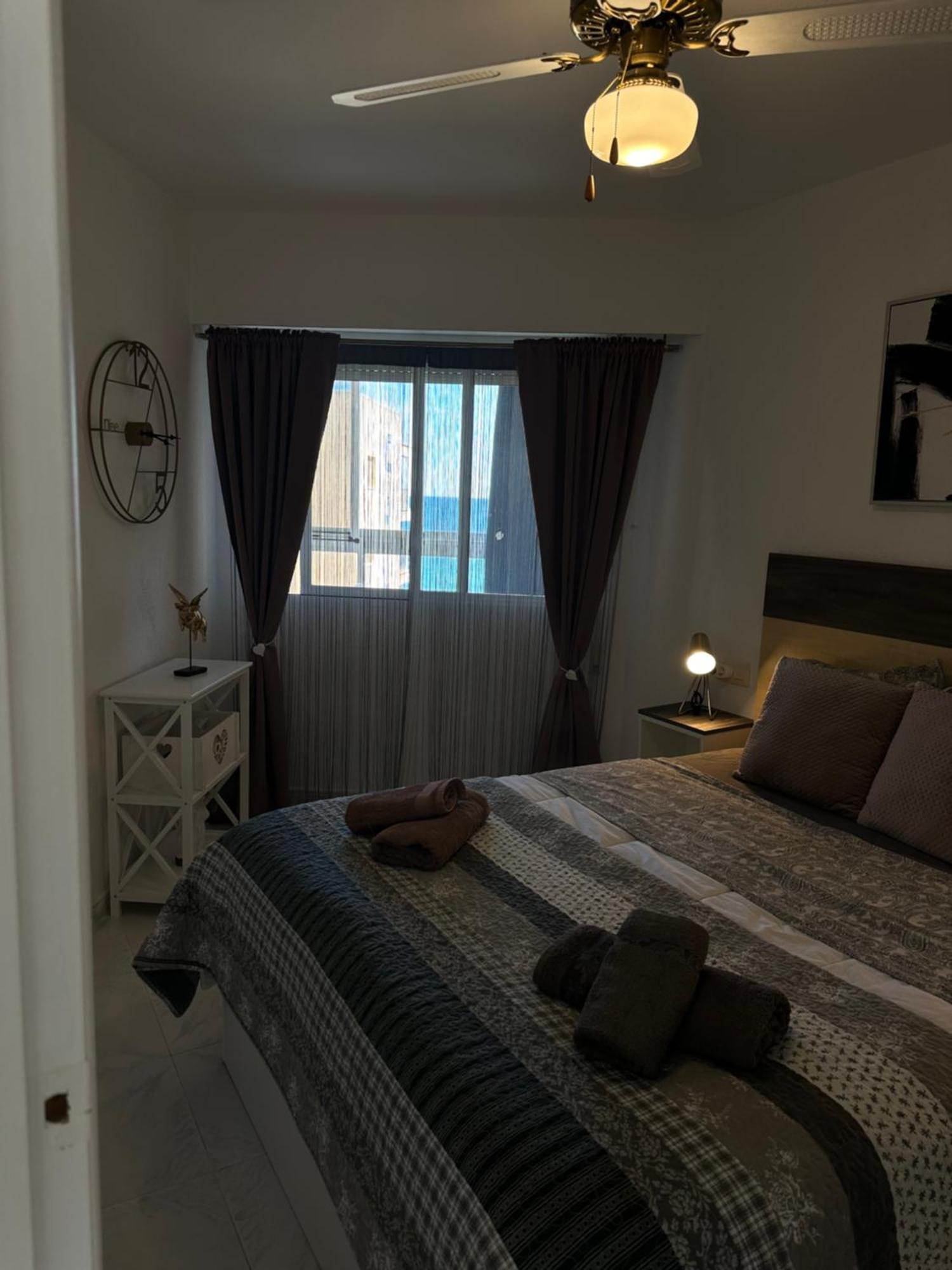 Alecus Apartment Калпе Екстериор снимка
