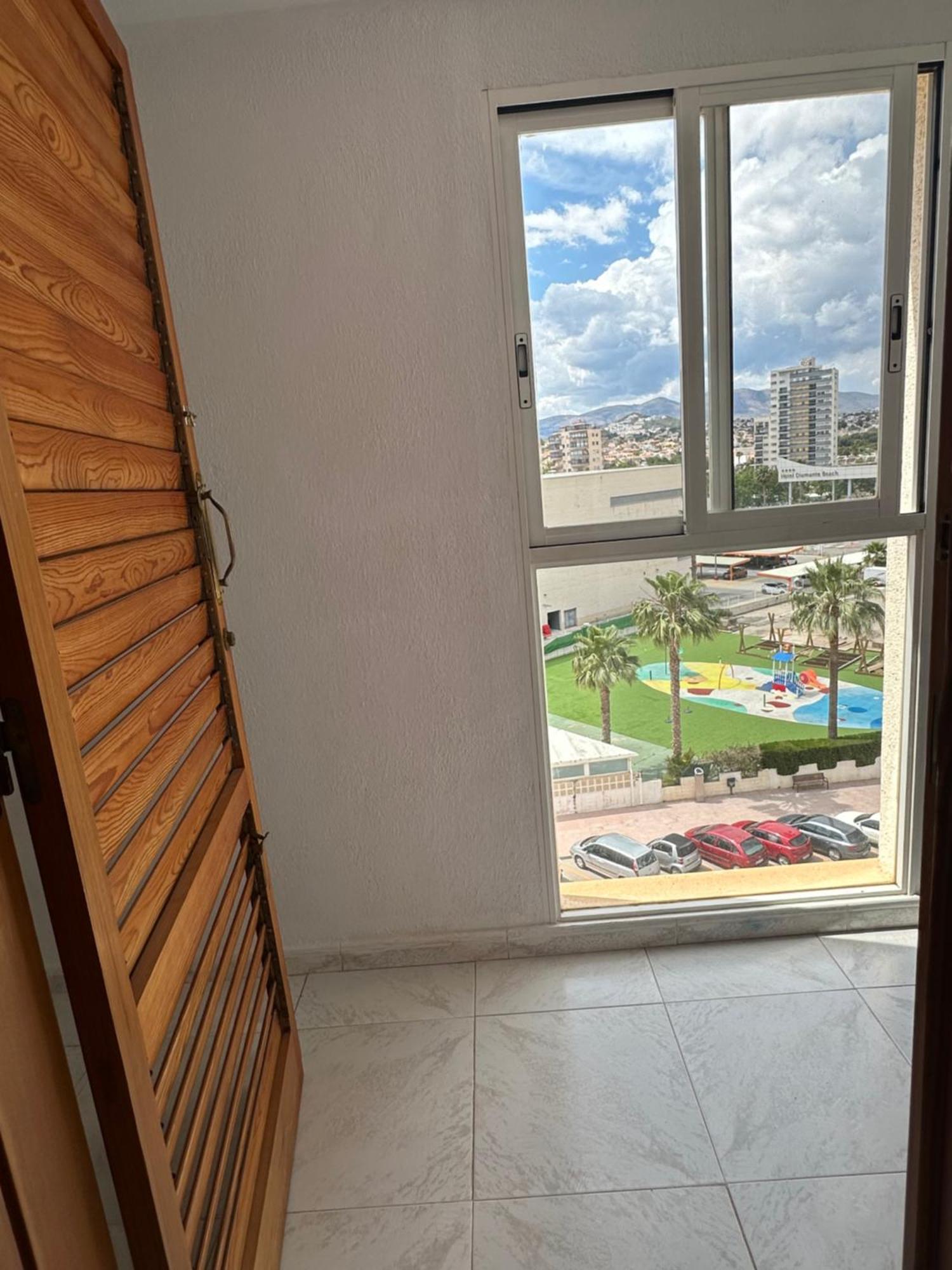 Alecus Apartment Калпе Екстериор снимка